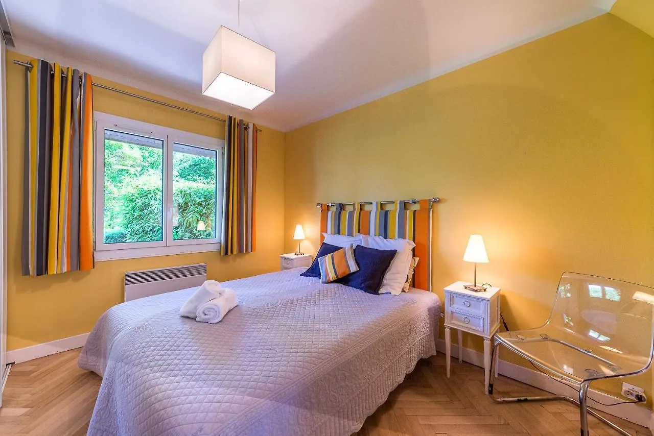 Chalet De Charme Avec Ponton Prive Et Acces Direct Au Lac, 4Ch 8 Pers, Exclusivite Lla Selections By Location Lac Annecy فيير دو لاك بيت للعطل فيير دو لاك
