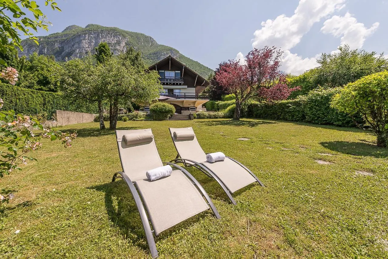 Chalet De Charme Avec Ponton Prive Et Acces Direct Au Lac, 4Ch 8 Pers, Exclusivite Lla Selections By Location Lac Annecy فيير دو لاك فرنسا